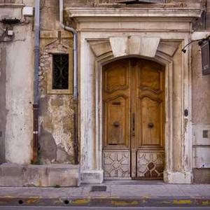 Cinnamon Roll Protein Bar